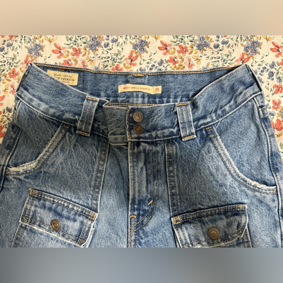 Levi's Denim - Premium Middy bootcut jeans